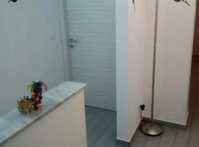 Casa Normanna 3* مونريالي